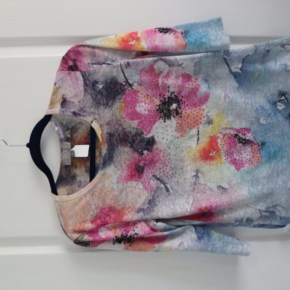 Laura 3/4 Sleeve Shirt - Picture 1 of 7